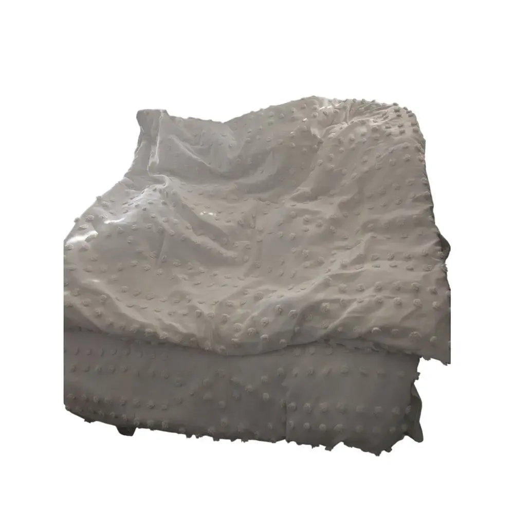 RACHEL ASHWELL! WHITE DOWN ALTERNATIVE COMFORTER W/POP CORN BALL DETAIL! FL/QN